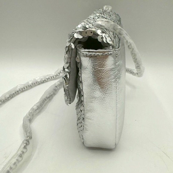 Nicole Miller Silver Sequin Shoulder / Clutch / Crossbody Bag - NWT - Picture 7 of 8